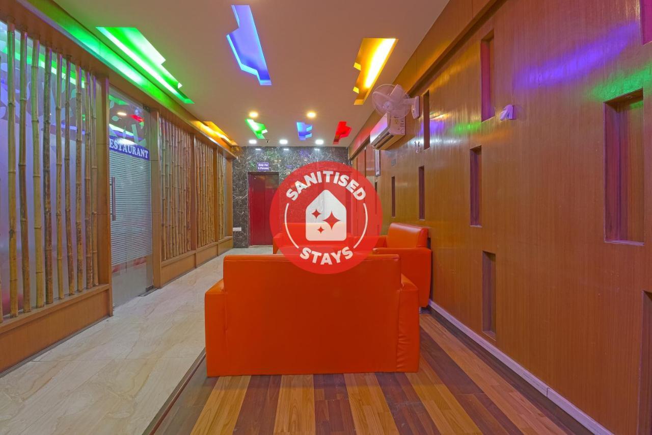 Oyo 834 Shree Balaji Hotel 파리다바드 외부 사진