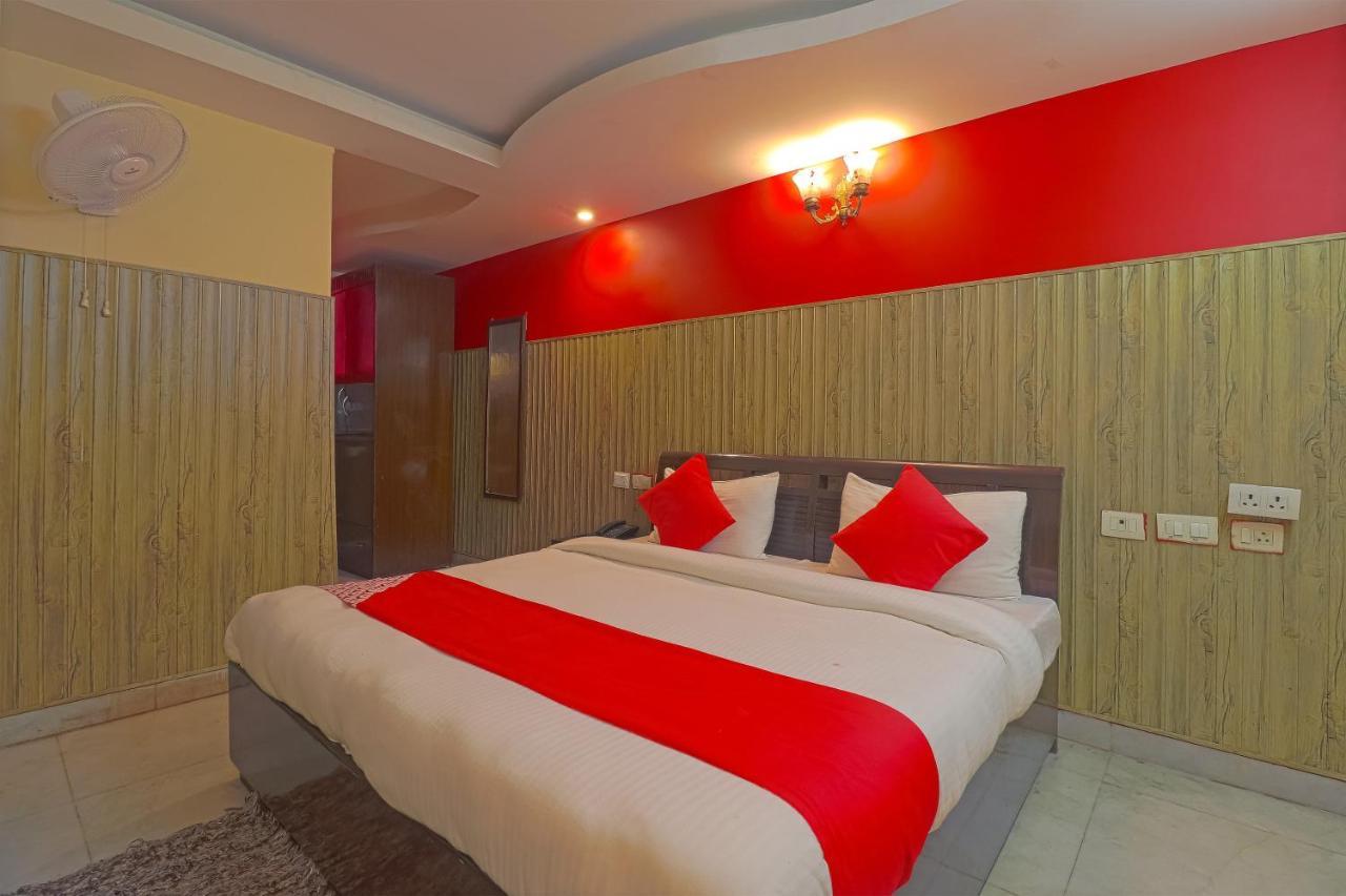 Oyo 834 Shree Balaji Hotel 파리다바드 외부 사진