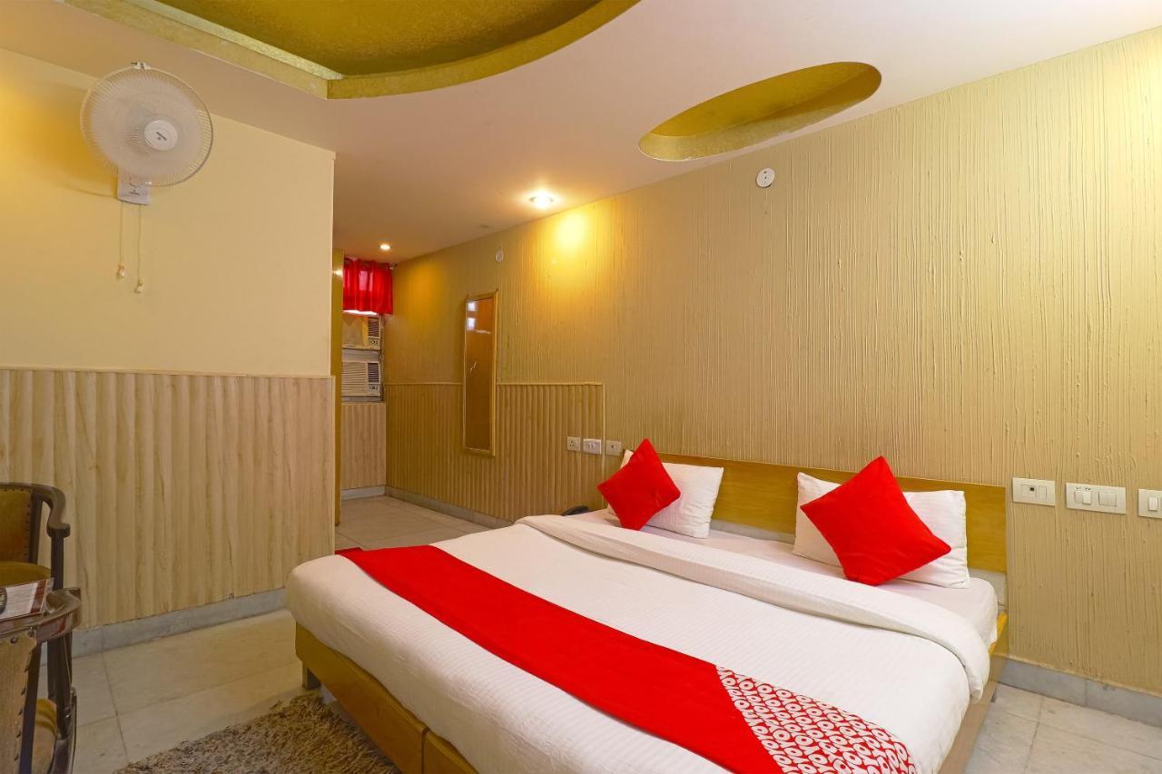 Oyo 834 Shree Balaji Hotel 파리다바드 외부 사진