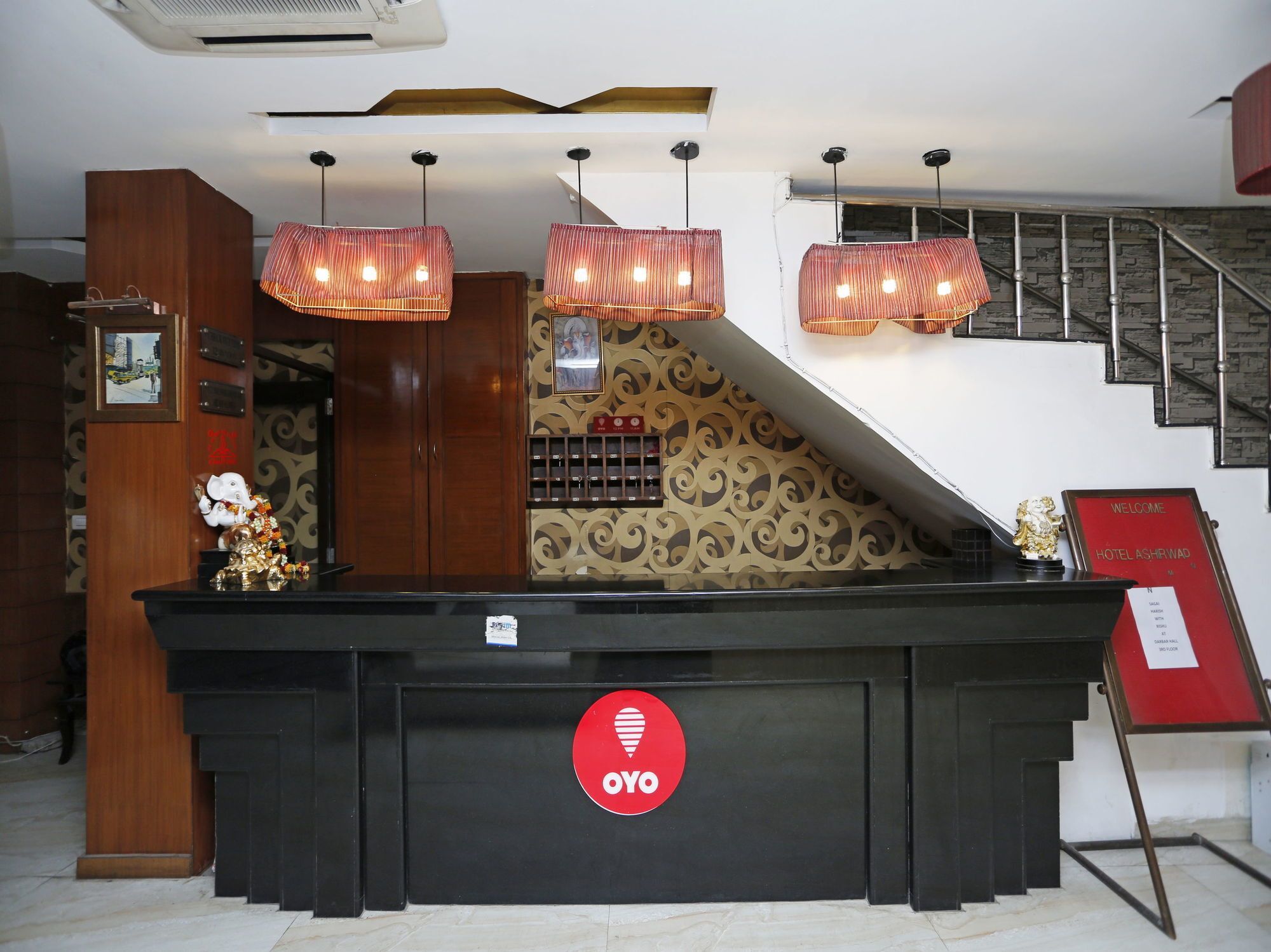 Oyo 834 Shree Balaji Hotel 파리다바드 외부 사진